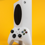 نمونه کنسول بازی مایکروسافت مدل Xbox Series S